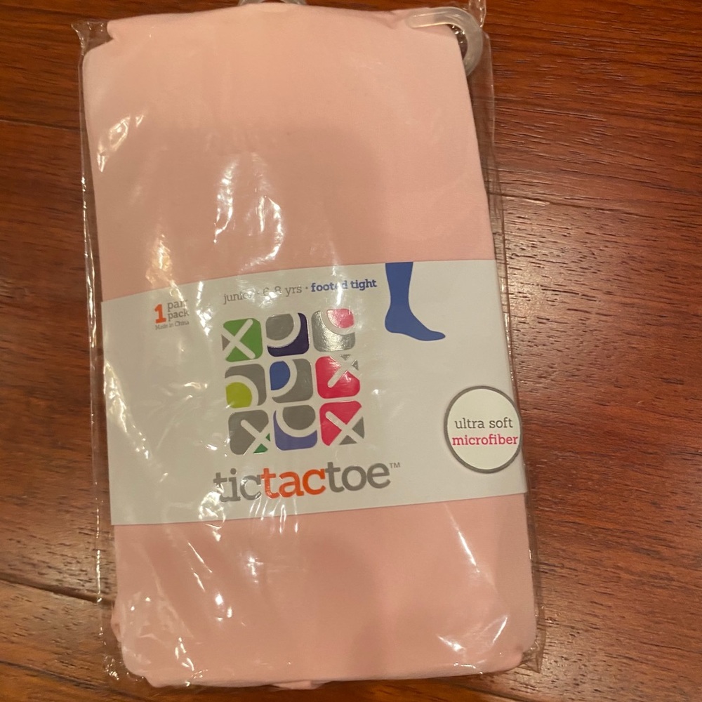 Tic Tac Toe Ultra Soft Microfiber Tights size 6-8